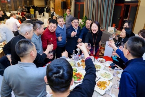 万马归朝・德聚同心——北京德阳企业商会2026马年迎春年会温情落幕(图10) 万马归朝・德聚同心——北京德阳企业商会2026马年迎春年会温情落幕(图10)