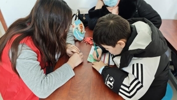 艺润边疆暖童心 美育赋能传文脉——E路童行团队赴新疆阿合奇县开展寒假美育公益实践